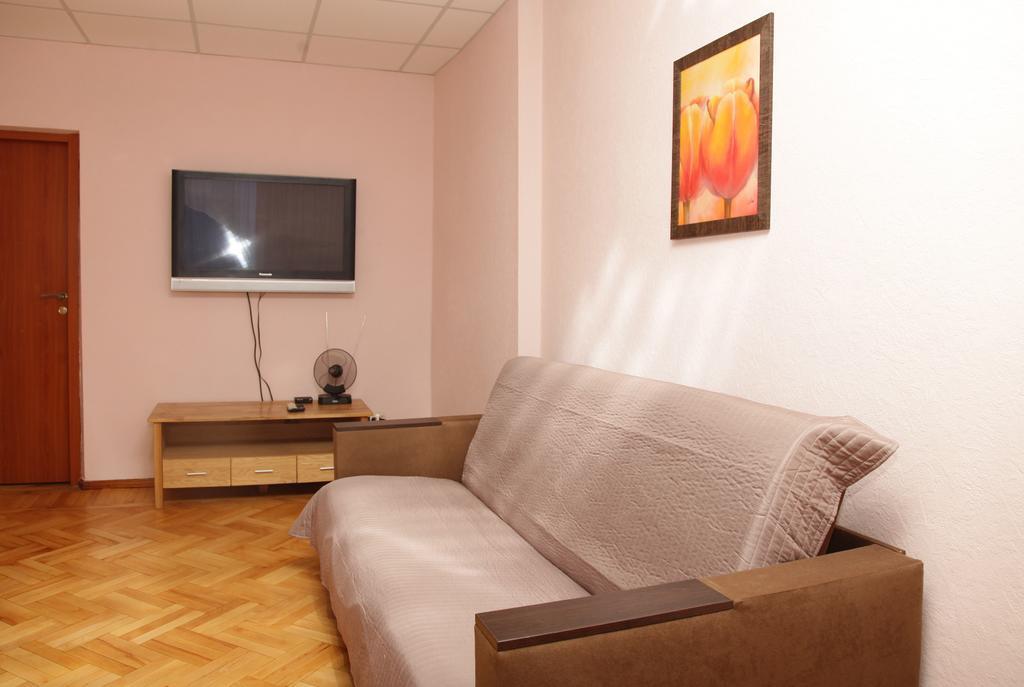 Apartments On Moskovskaja Dnipro Exterior foto
